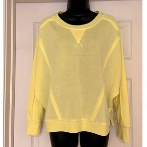 Sweet Romeo Exposed Seam Dolman Crop Sweatshirt in Summer Yellow –– NWT